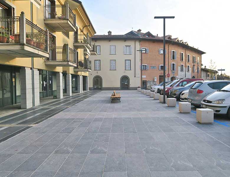 PAVING OF PUBLIC SQUARE, BERGAMO