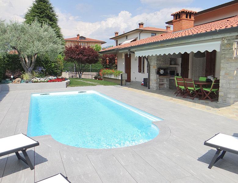 VILLA WITH POOL, BERGAMO