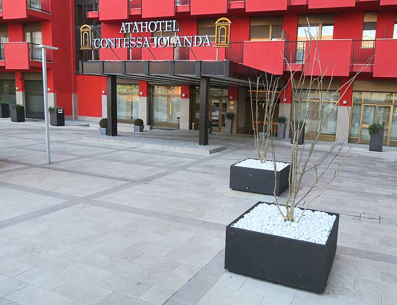 ATA HOTEL CONTESSA JOLANDA, MILAN