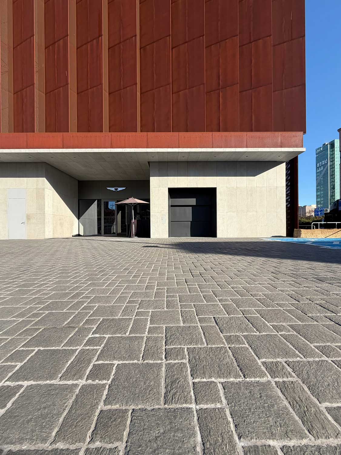 Genesis Space Siji Seoul