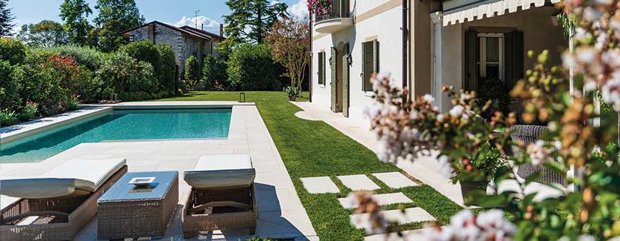 Villa con piscina Pordenone, L'ALTRA PIETRA Colosseo Pietra di Gerusalemme